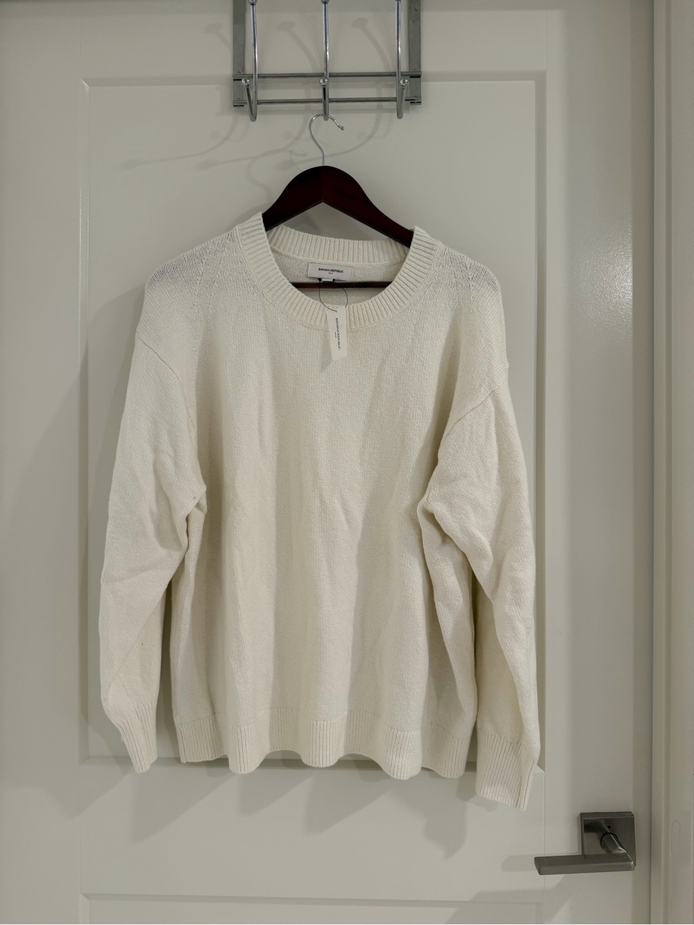NWT Cream Crewneck Sweater - Banana Republic